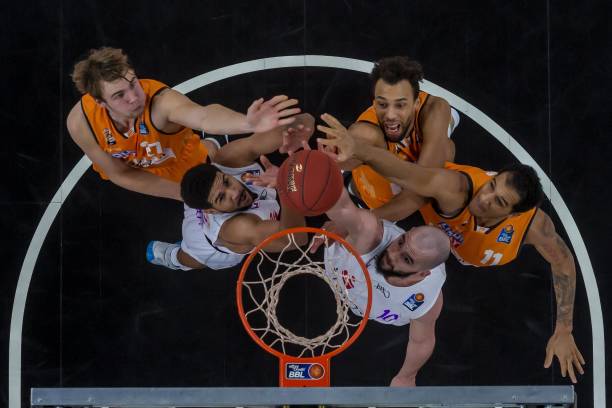 两场大战不 两场大战不